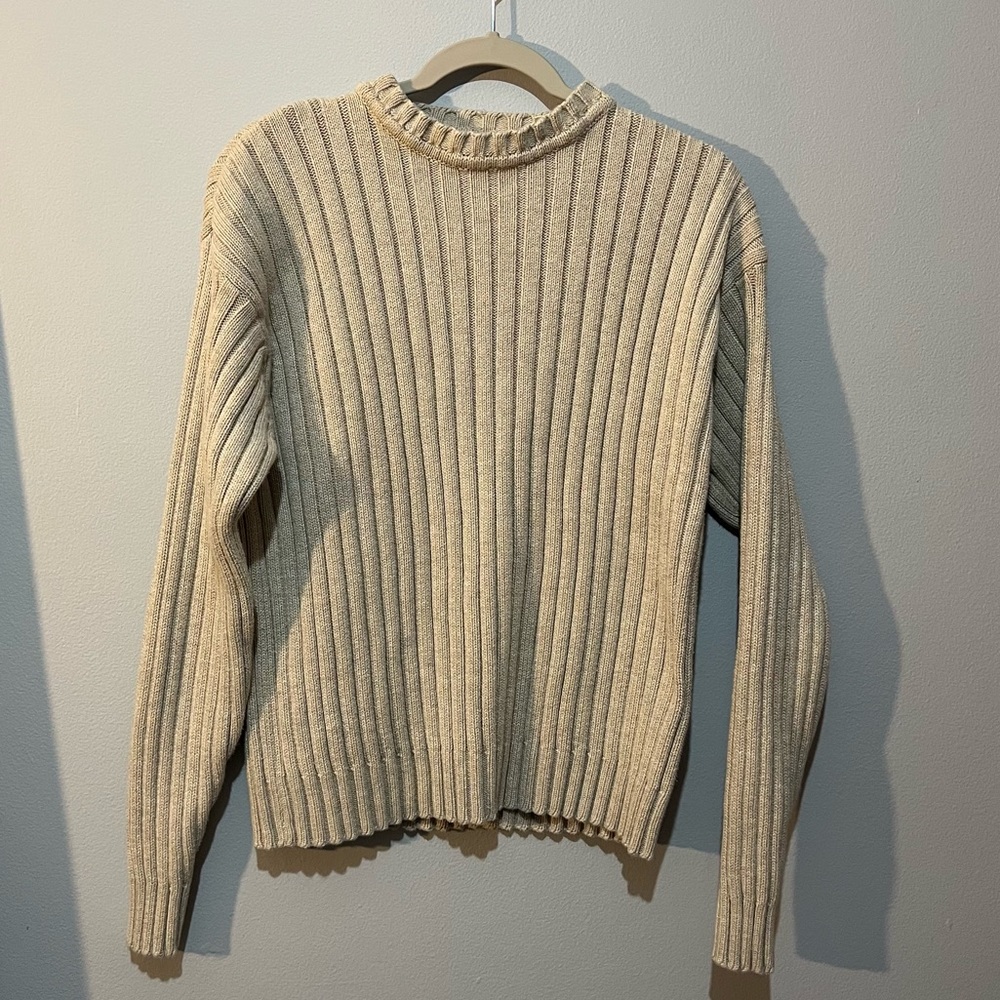 GAP Cream Heavy Ribbed Knit Crew Neck Sweater in Size Medium 100% Cotton